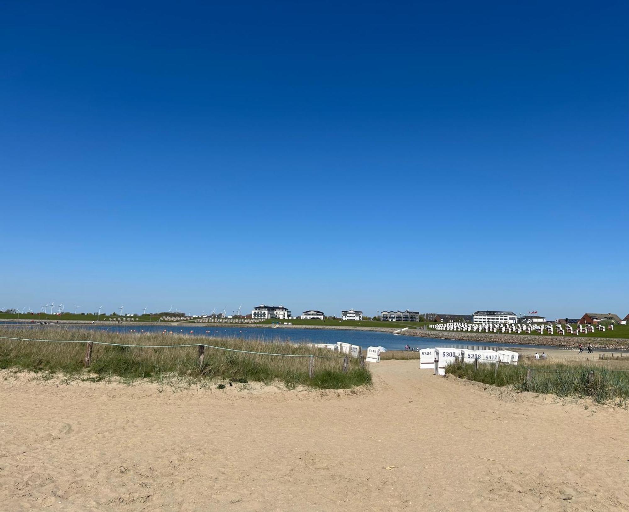 Ferienwohnung Ritthoff Perlebucht - Mit Strandkorb Am Meer Und Kostenloser Eintritt Ins Schwimmbad บือซุม ภายนอก รูปภาพ