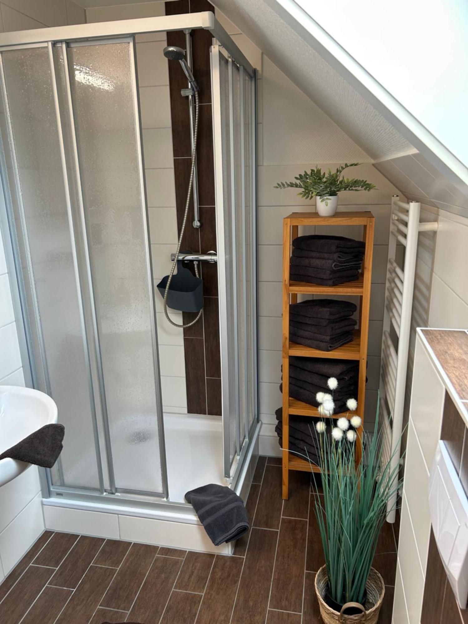 Ferienwohnung Ritthoff Perlebucht - Mit Strandkorb Am Meer Und Kostenloser Eintritt Ins Schwimmbad บือซุม ภายนอก รูปภาพ